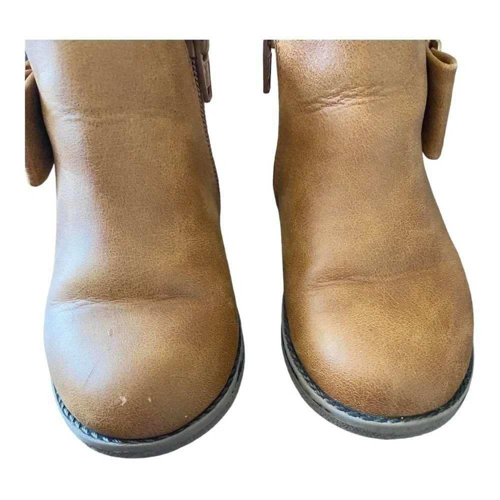 CHILDRENS PLACE-GIRLS BOOTS-SIZE 8